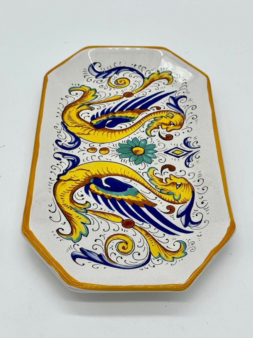 Vtg Deruta Raffaellesco Majollica
SeaDragon HPainted Pottery Platter 
Italy
11"L